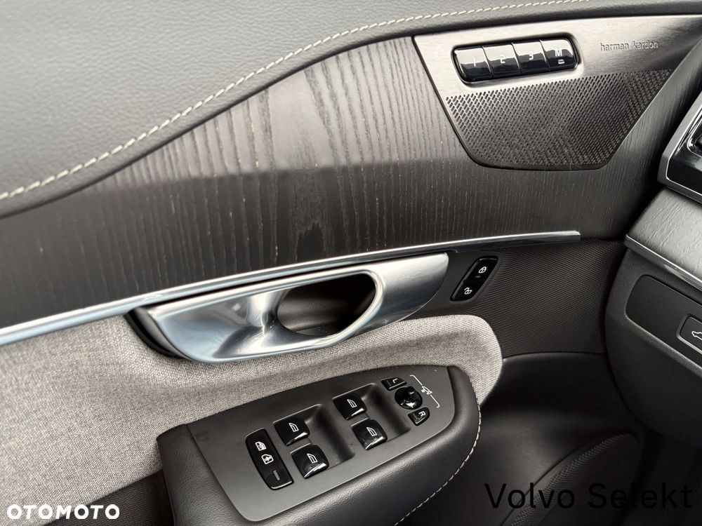 Volvo XC 90 - 18