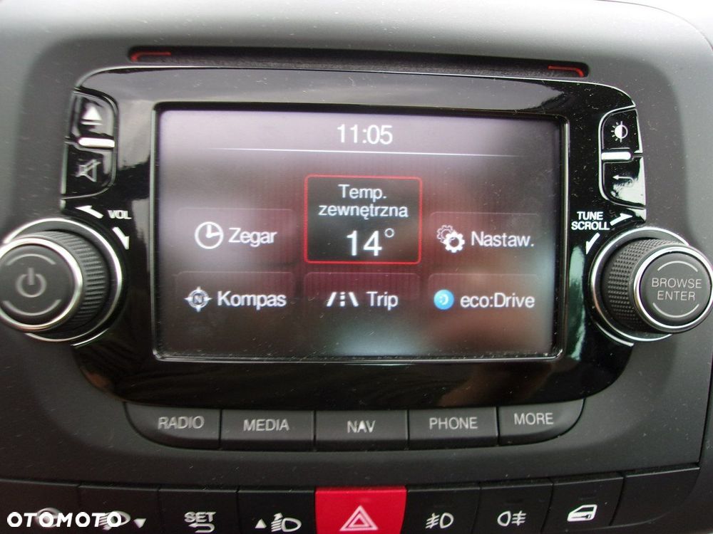 Fiat 500L 1.4 16V T-Jet Lounge - 26