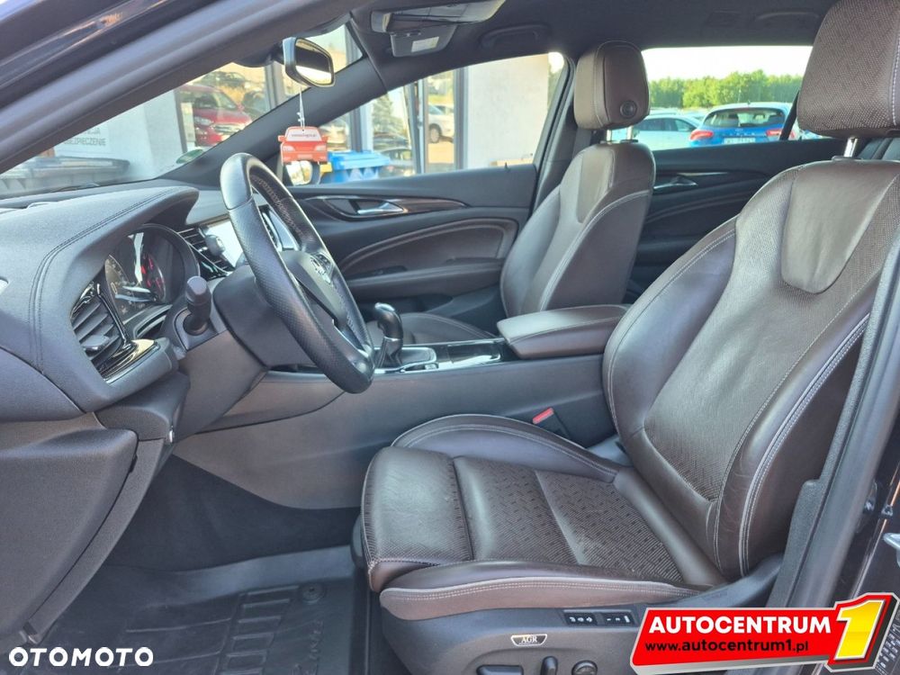 Opel Insignia - 16