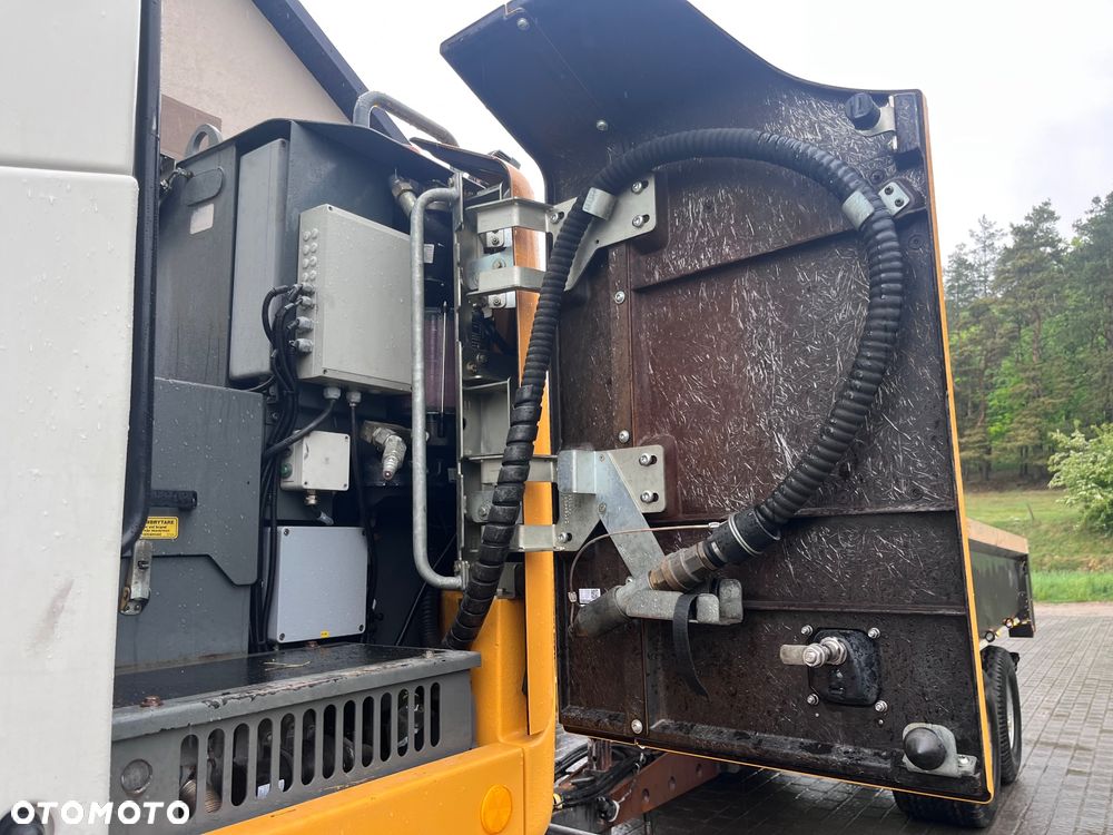 Liebherr A 910 Compact - 19