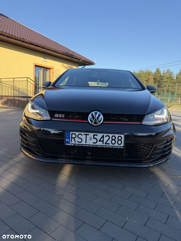 Volkswagen Golf GTI Performance BlueMotion Technology DSG - 3