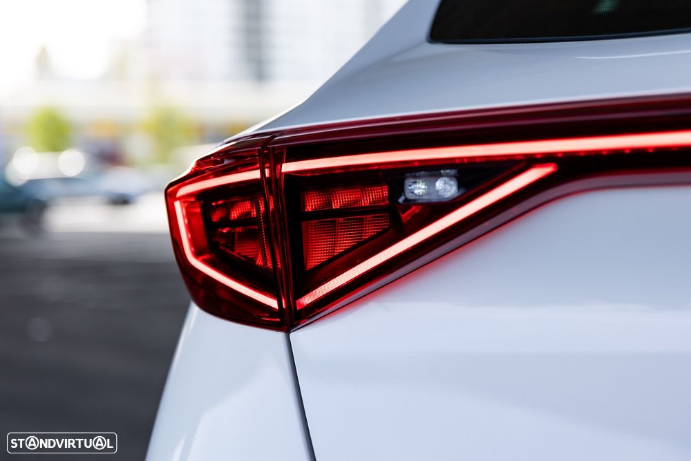 Cupra Formentor VZ 1.4 e-Hybrid DSG Priority - 13