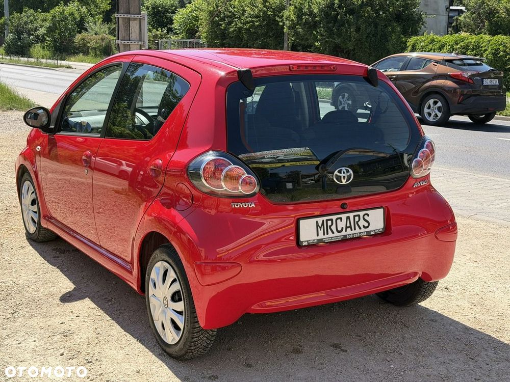 Toyota Aygo - 8