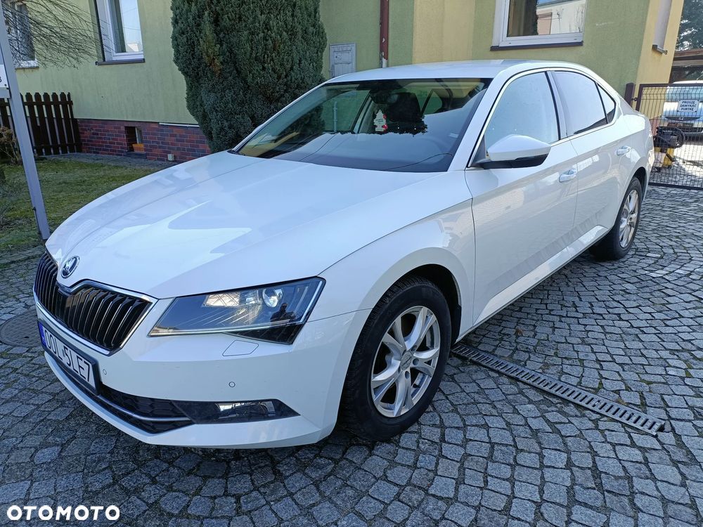 Skoda Superb - 1
