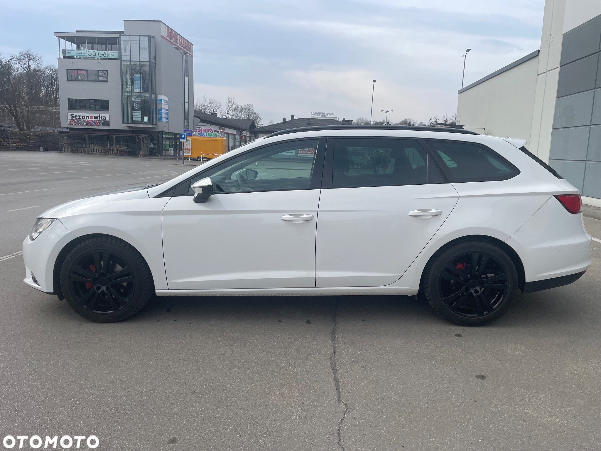 Seat Leon 1.6 TDI ECOMOTIVE Style - 4