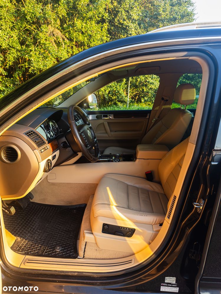 Volkswagen Touareg 3.0 V6 TDI DPF Perfect Tiptr - 14