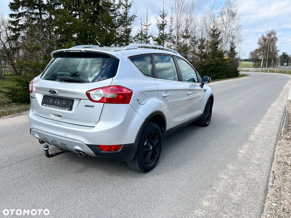 Ford Kuga 2.0 TDCi 2x4 Titanium - 18