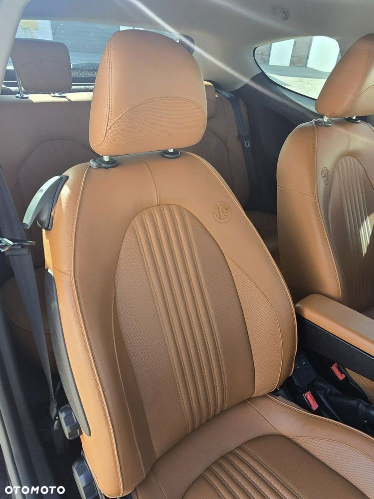 Alfa Romeo Mito - 19