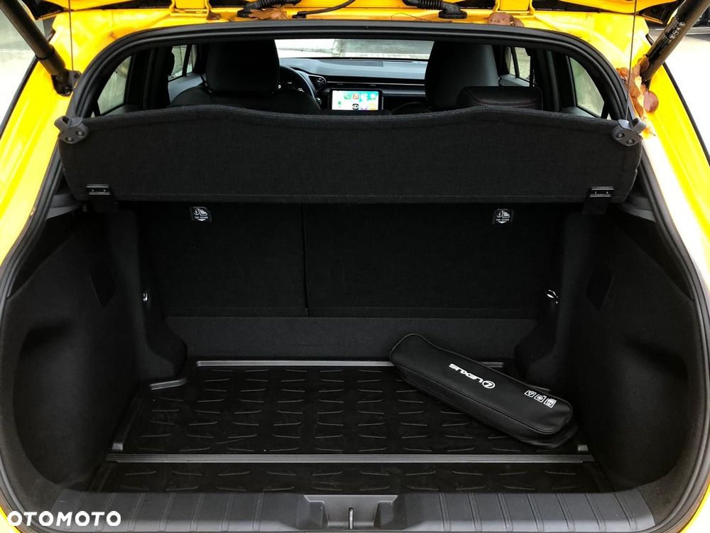 Lexus LBX 1.5 Hybrid Elegant - 38