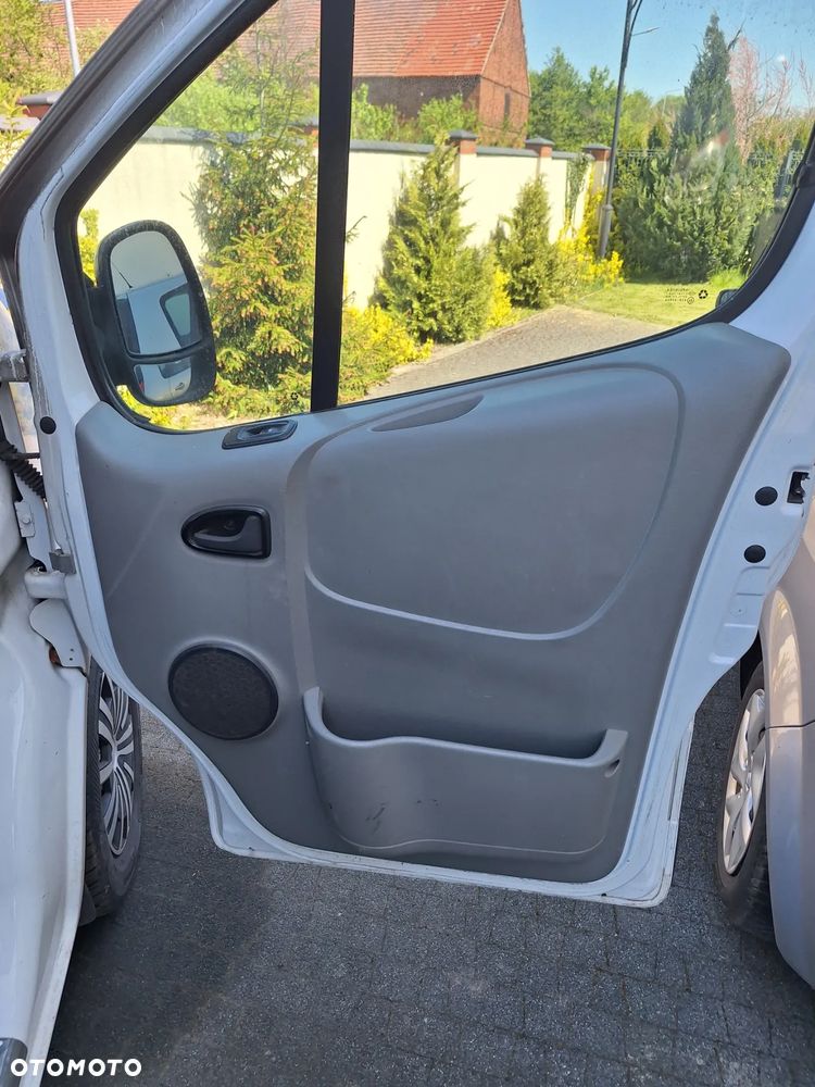 boczek drzwi  lewy OPEL VIVARO RENAULT TRAFIC PRIMASTAR - 2