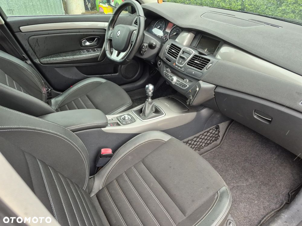Renault Laguna - 13
