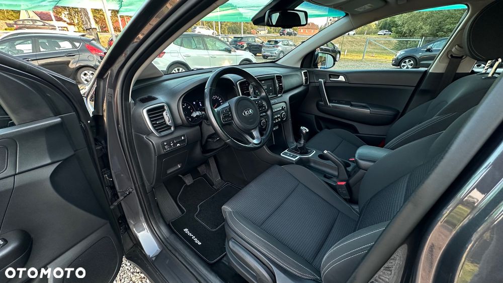 Kia Sportage 1.6 GDI 2WD Black Edition - 5