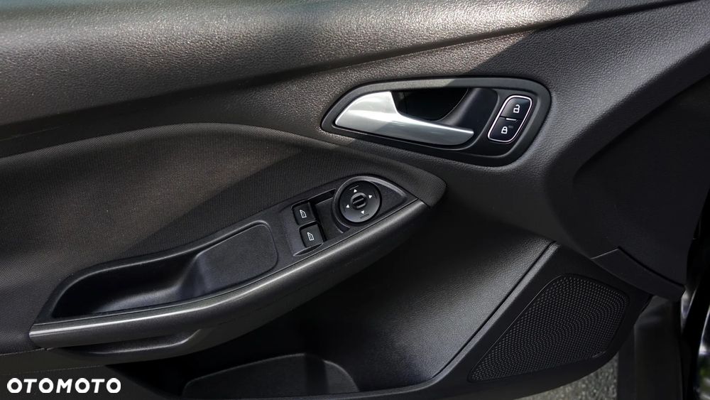 Ford Focus - 2