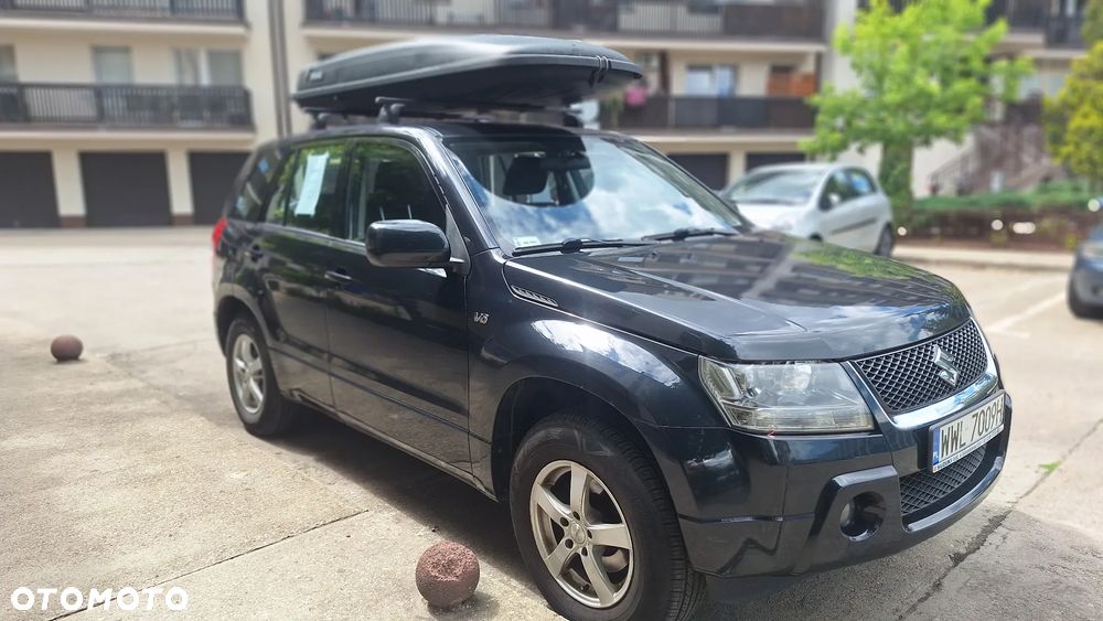 Suzuki Grand Vitara 2.7 V6 Premium - 3