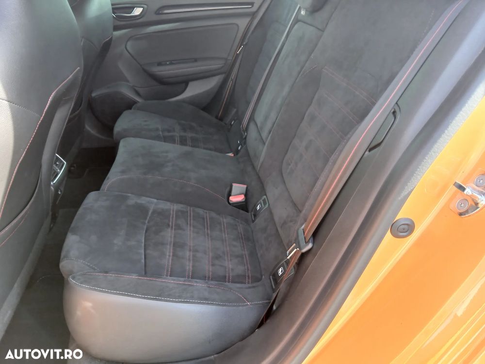 Renault Megane TCe 300 GPF EDC RS - 23