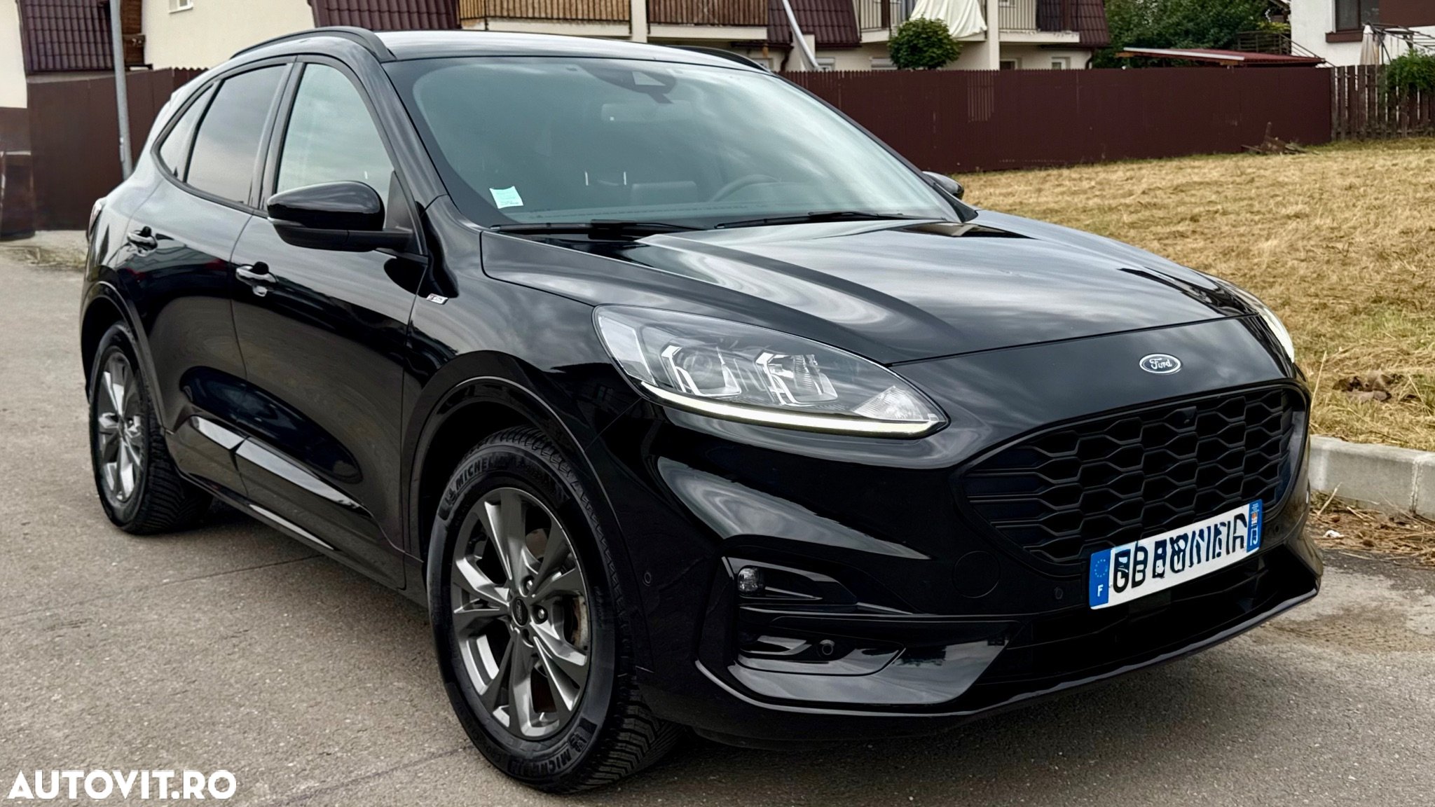 Ford Kuga 2.5 Duratec FHEV ST-LINE - 2
