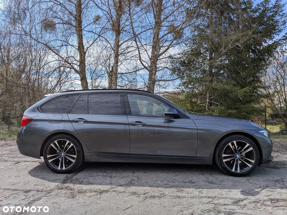 BMW Seria 3 318d M Sport Shadow - 2