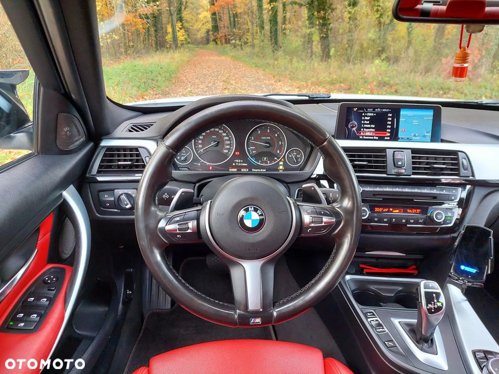 BMW Seria 3 335d xDrive Edition M Sport Shadow - 15