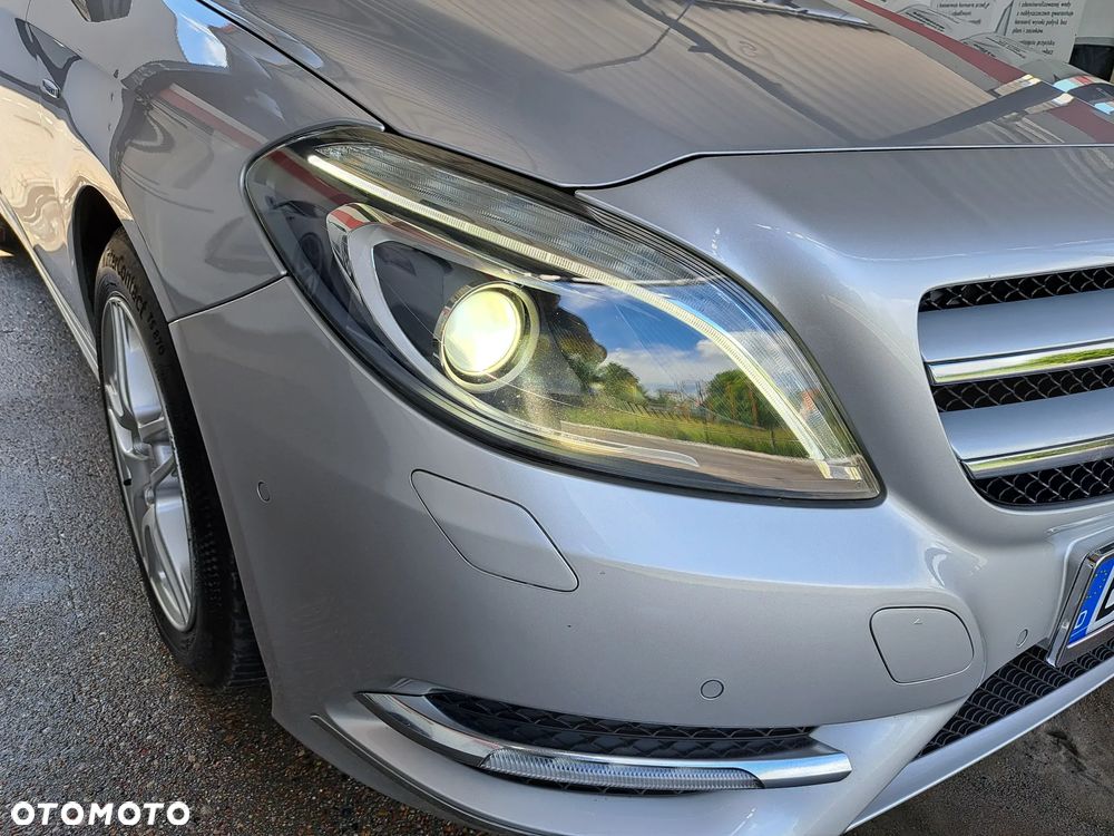Mercedes-Benz Klasa B 200 (BlueEFFICIENCY) - 34