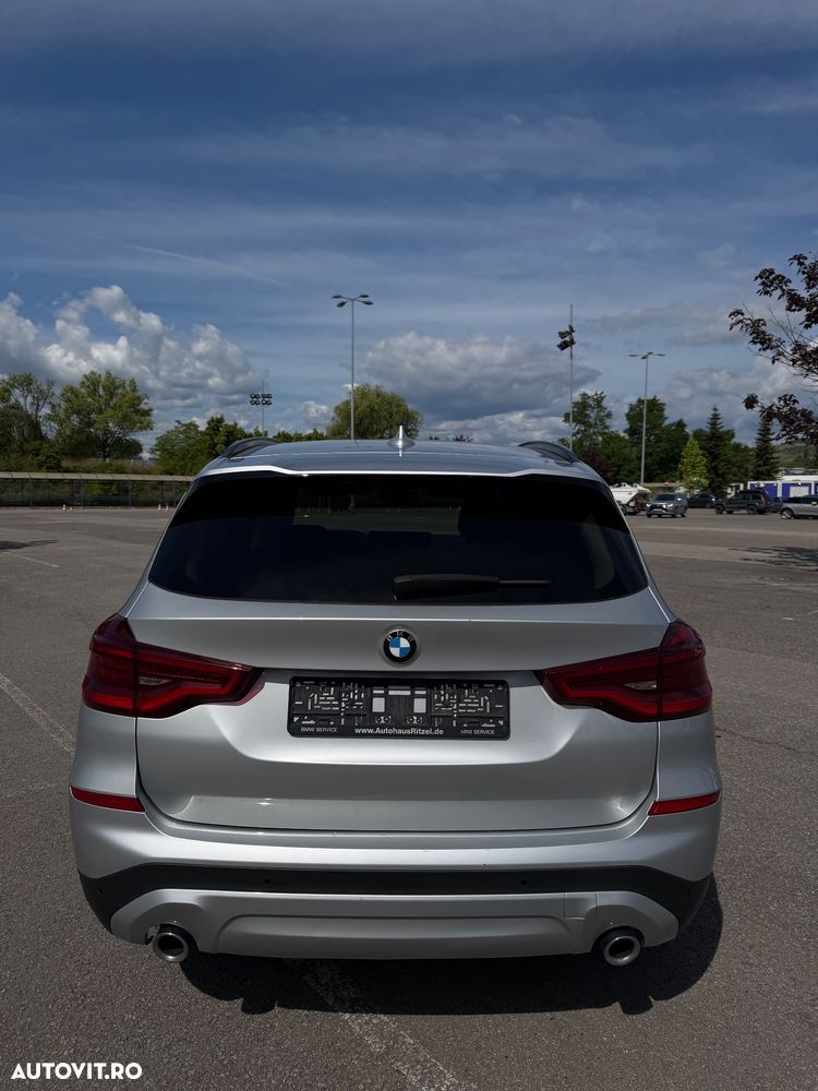 BMW X3 xDrive20d AT MHEV - 8
