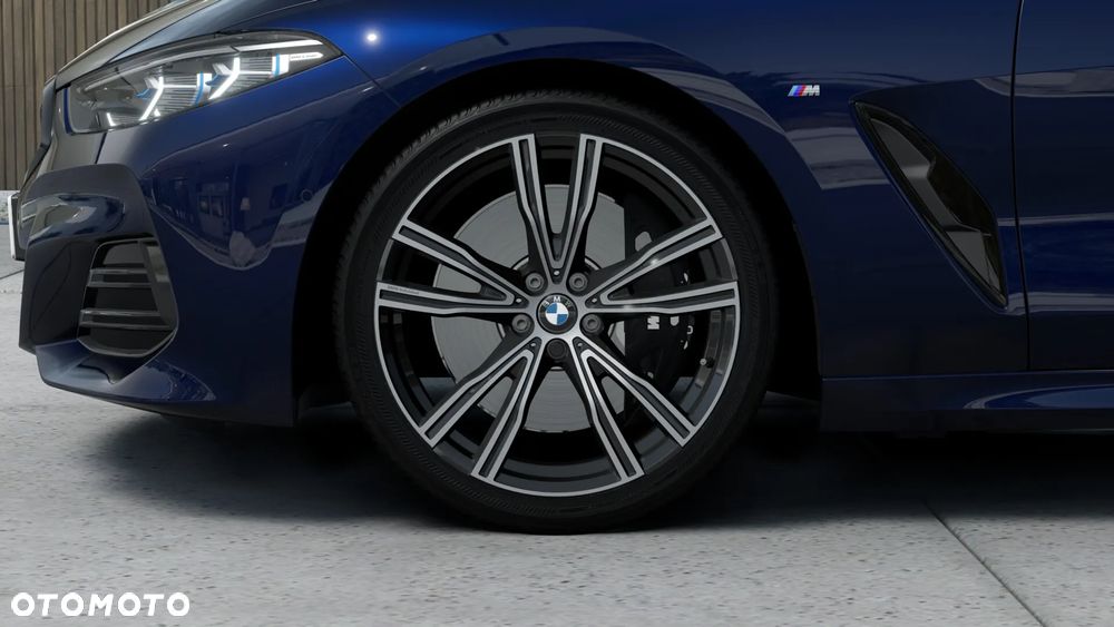 BMW Seria 8 840i xDrive - 4