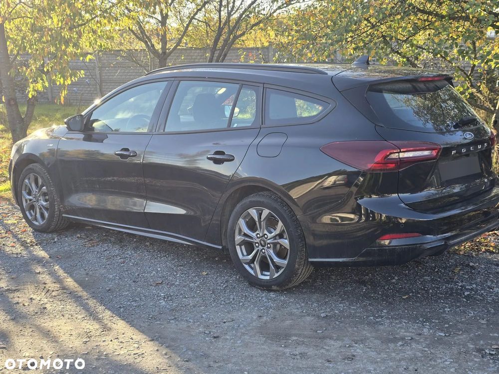 Ford Focus 2023 photo 4