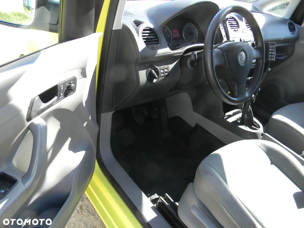 Volkswagen Transporter - 40