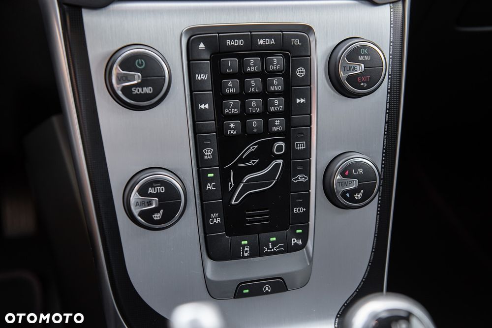 Volvo V40 D2 Geartronic Kinetic - 27