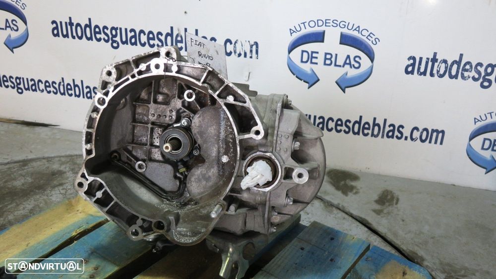 CAIXA VELOCIDADES FIAT GRANDE PUNTO 2005 -55193621 - 4