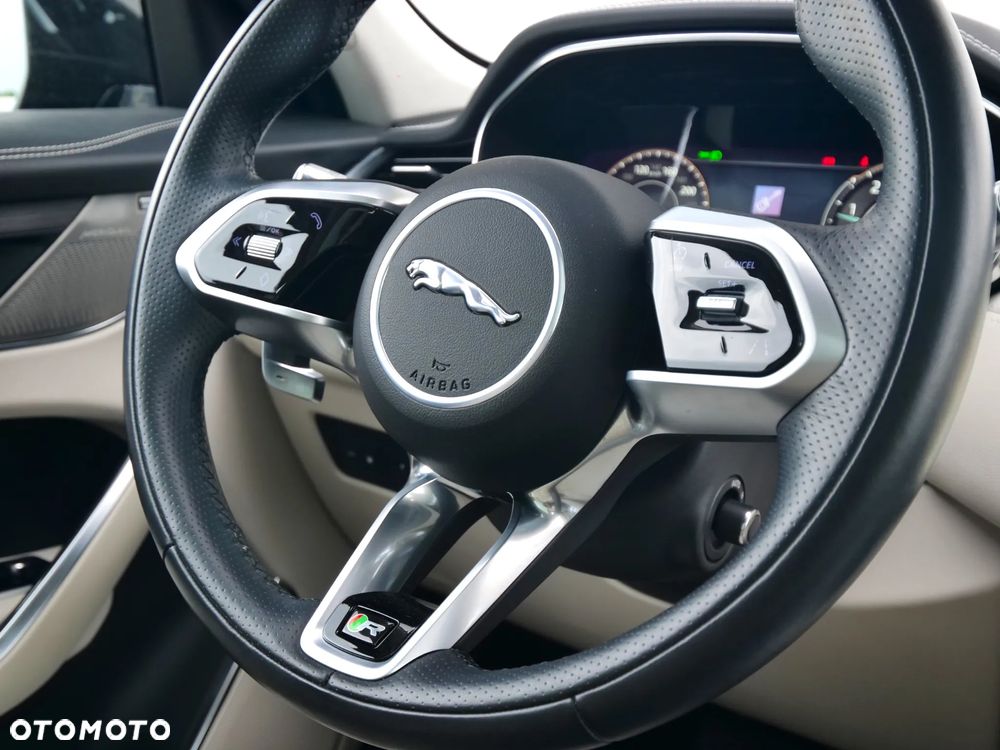Jaguar F-Pace 2.0 i4P AWD R-Sport - 20
