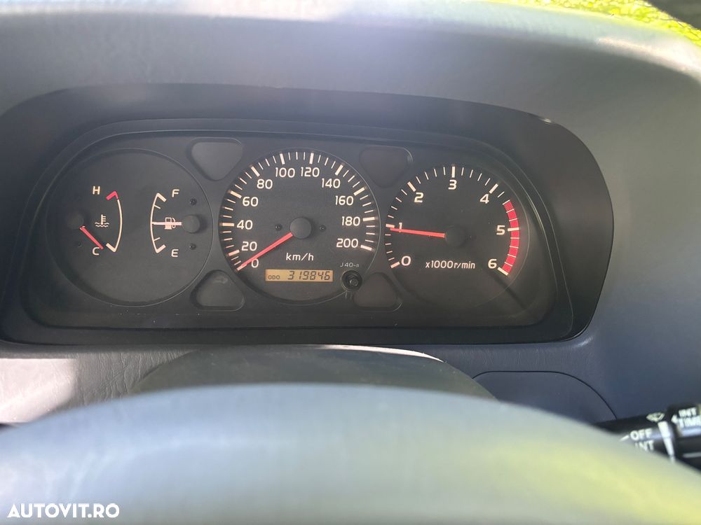 Toyota Land Cruiser 90 TD4-D L. - 9