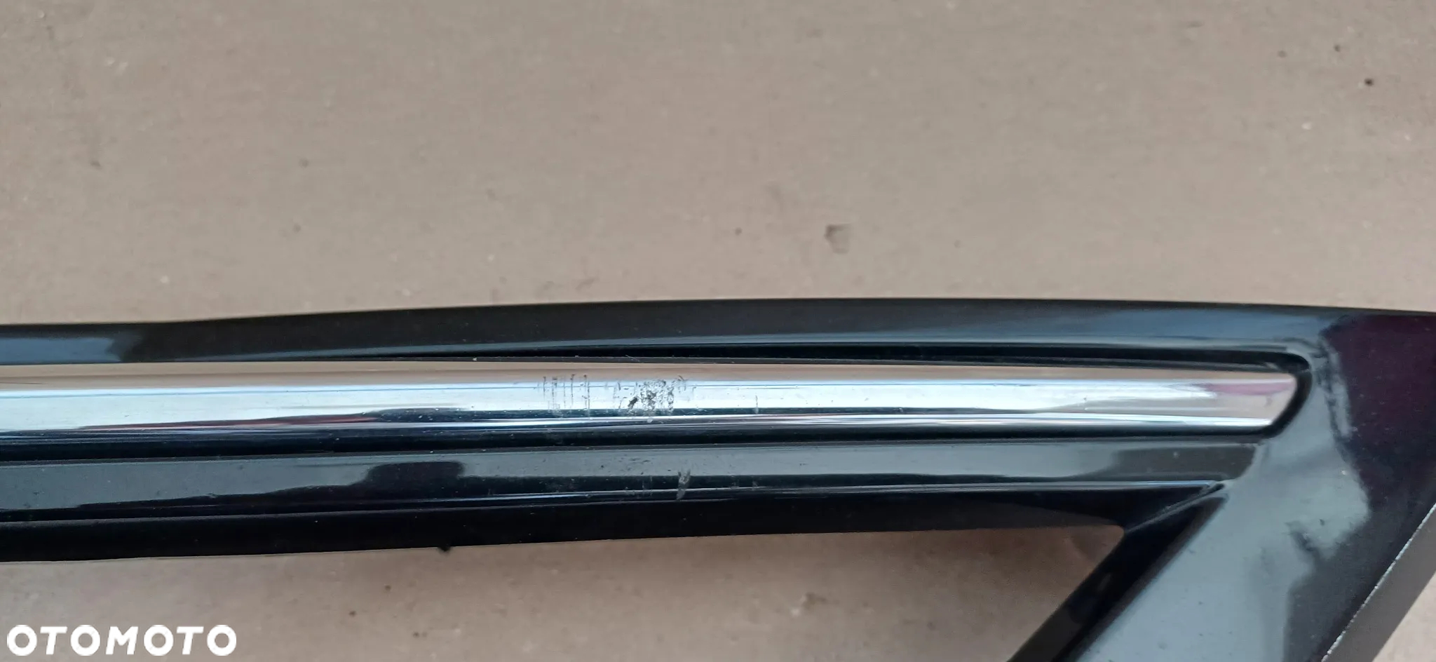 Volkswagen Tiguan II kratka atrapa dokładka zderzaka przedniego prawy przód 5NA853666E - 2