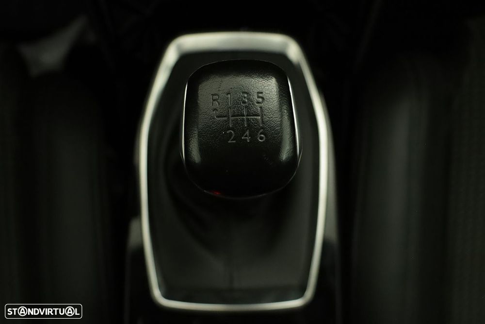 Peugeot 208 1.2 PureTech GT - 14