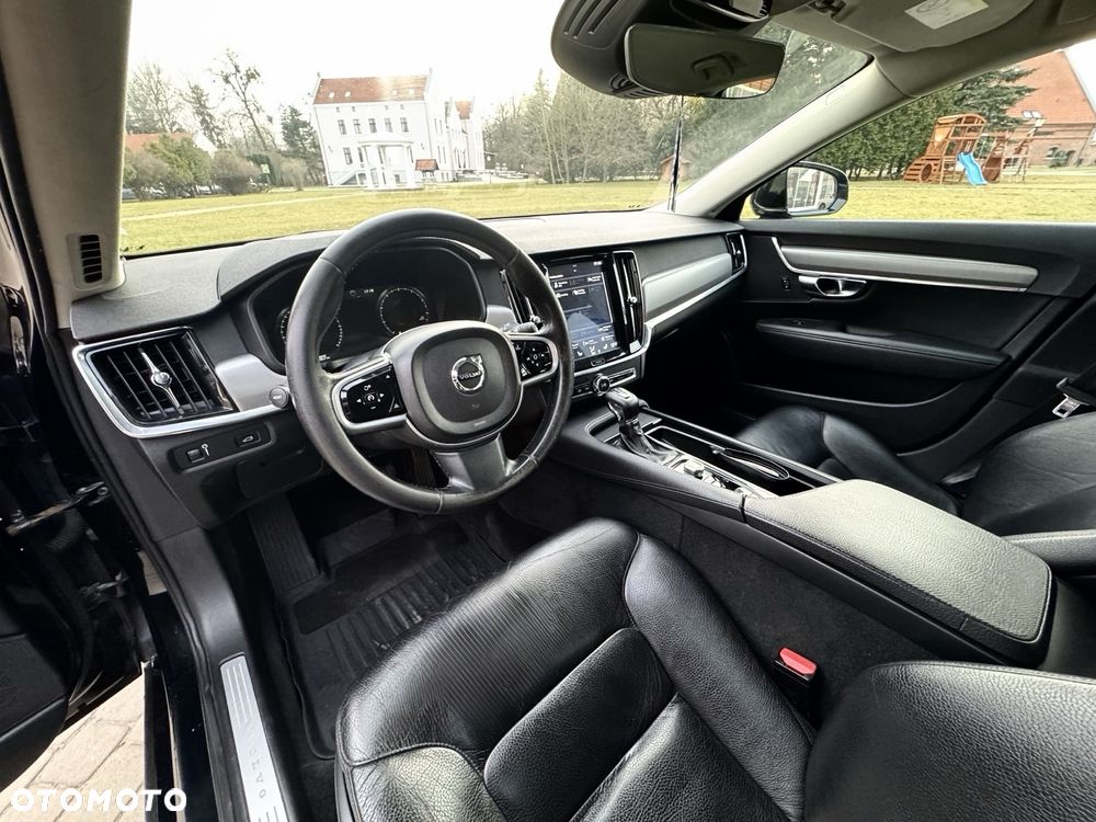 Volvo V90 T5 Momentum - 17