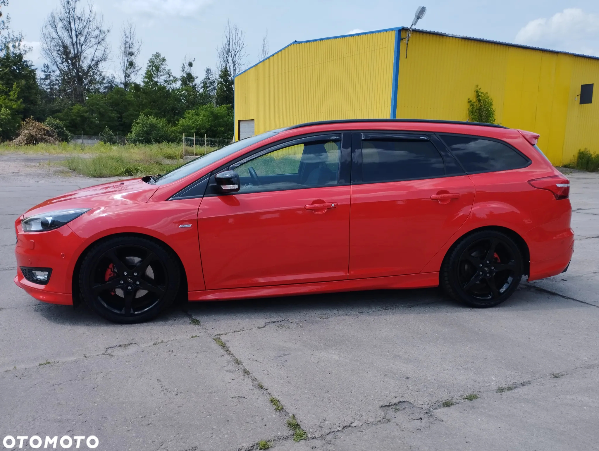 Ford Focus Turnier 1.5 EcoBoost Start-Stopp-System ST-LINE - 11