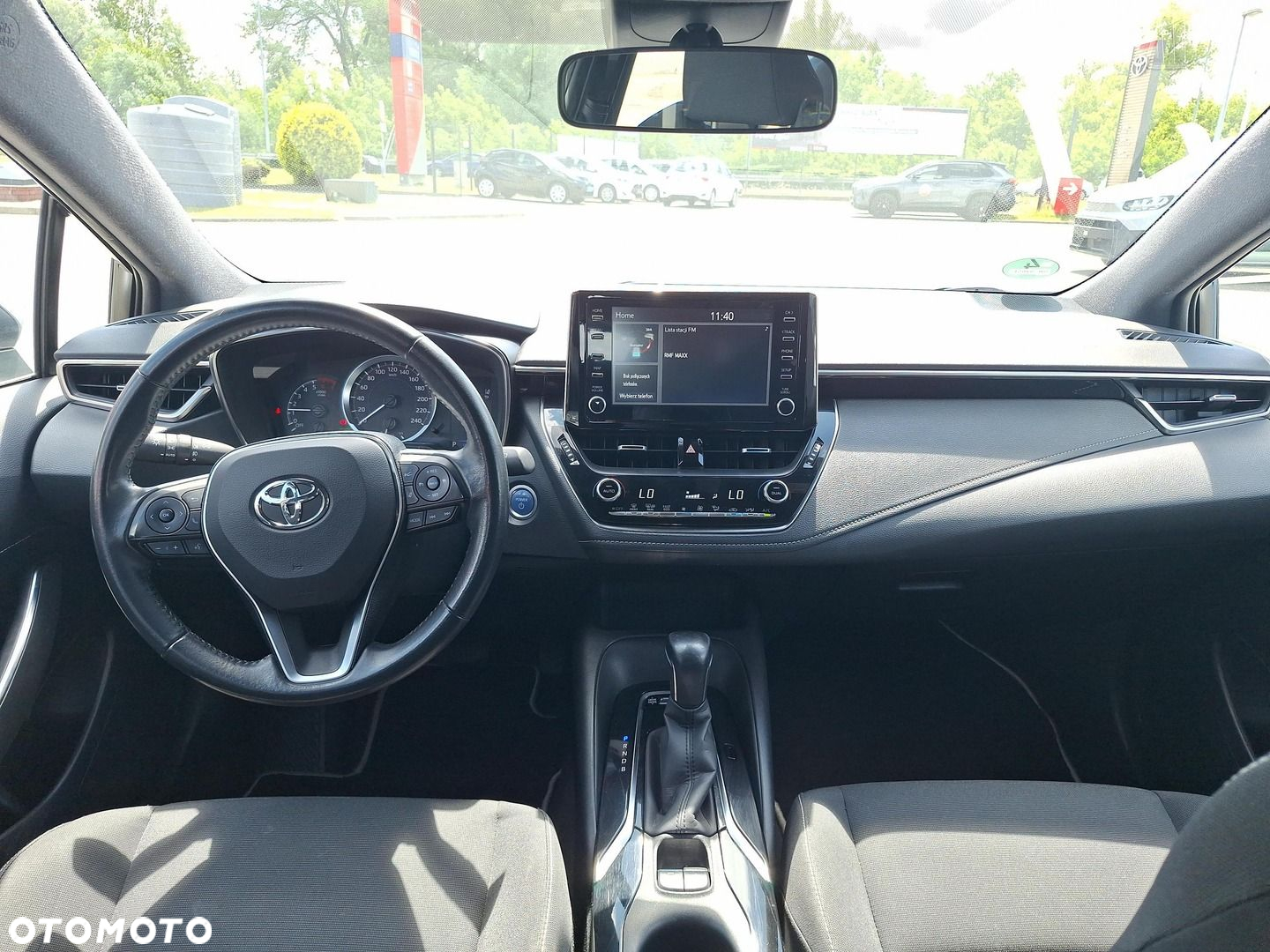 Toyota Corolla - 10