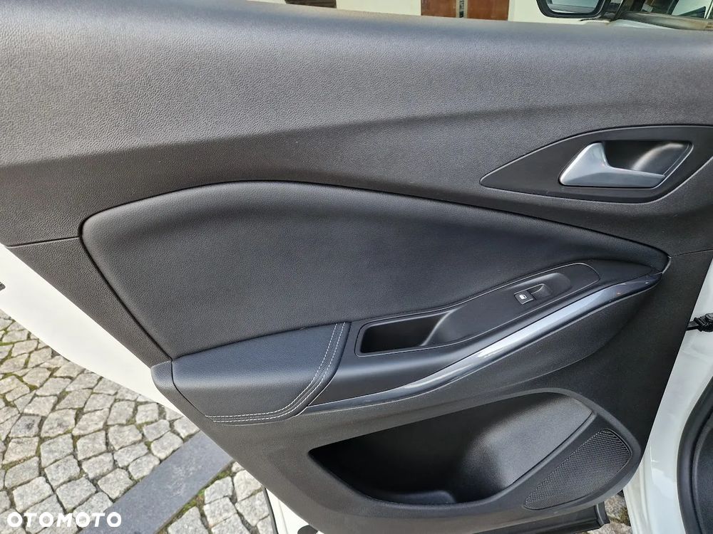 Opel Grandland X 1.2 Start/Stop Business Edition - 29