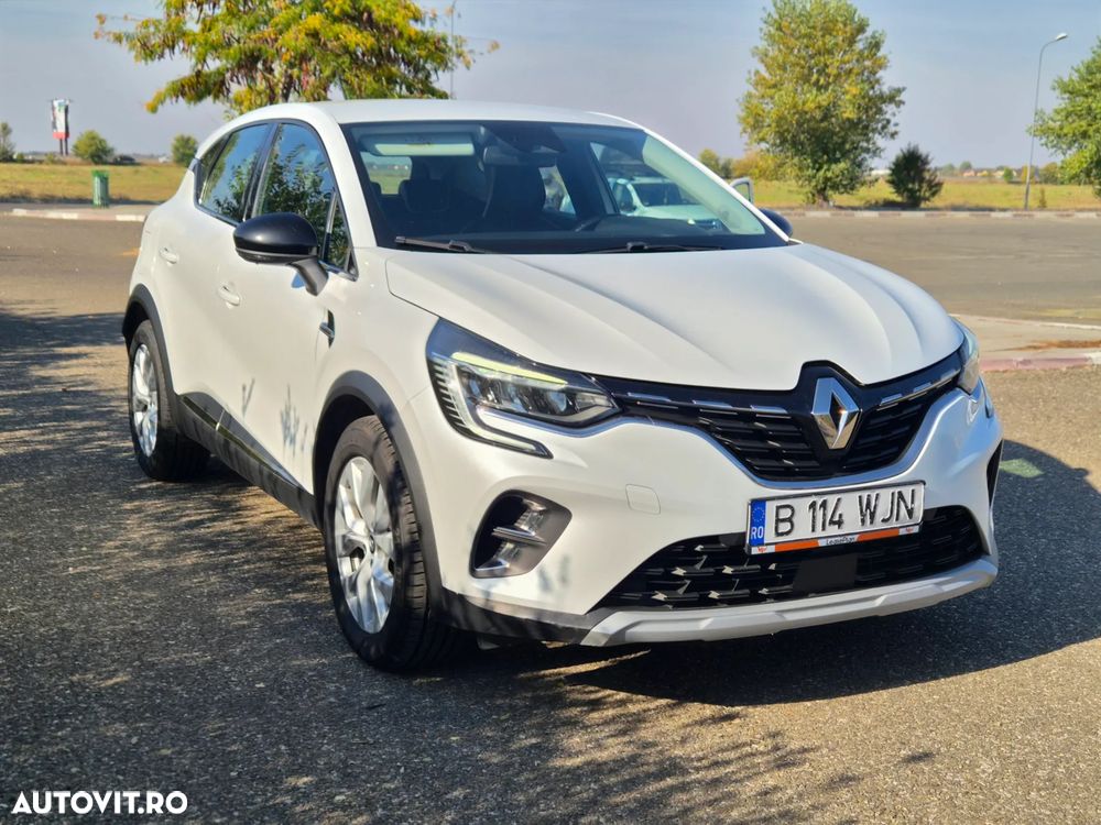 Renault Captur 2022 photo 2