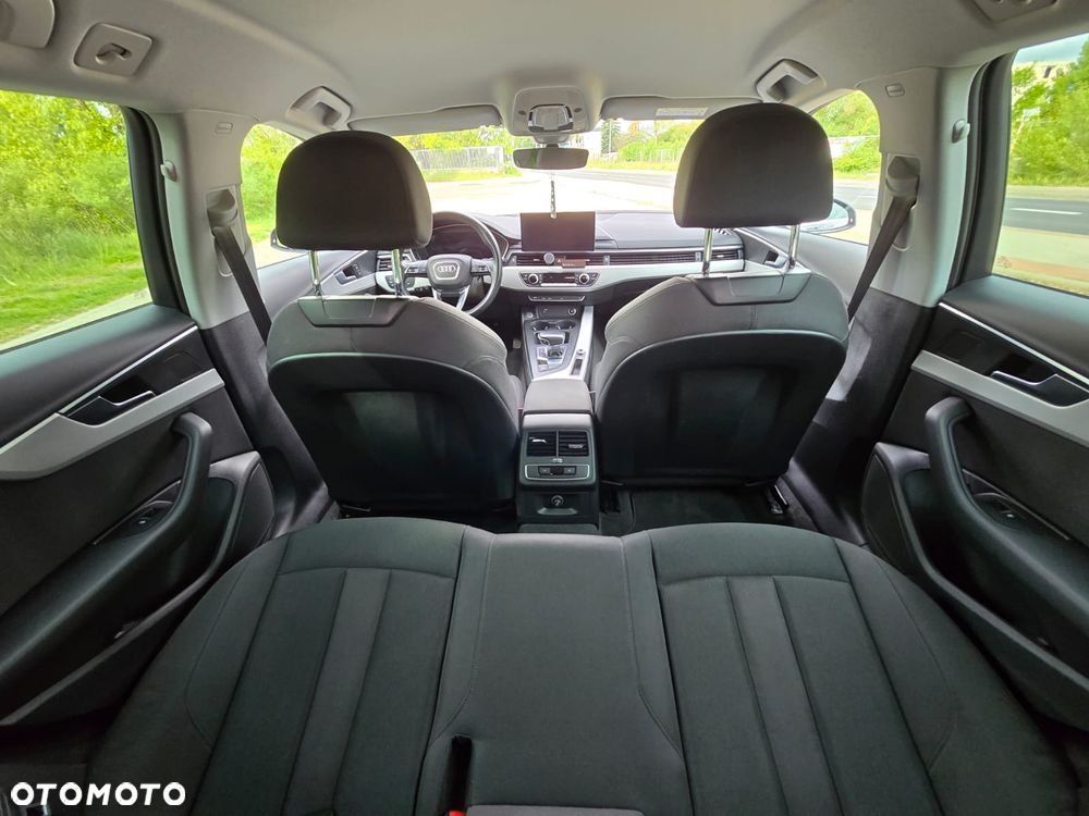 Audi A4 Avant 40 TFSI S tronic - 22
