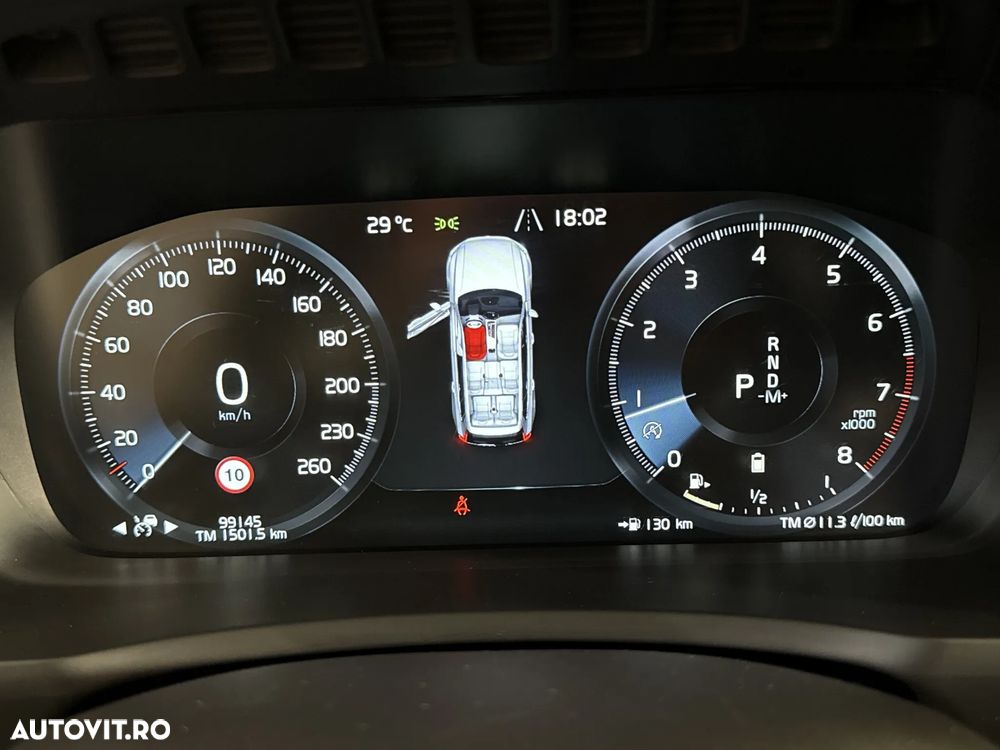 Volvo XC 90 - 11