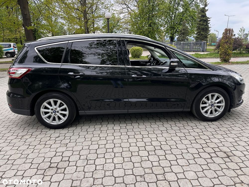 Ford S-Max 2.0 EcoBlue 4WD Titanium - 33
