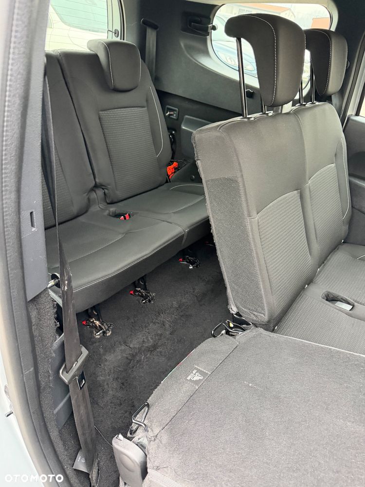 Dacia Lodgy 1.5 Blue dCi Laureate S&S - 23