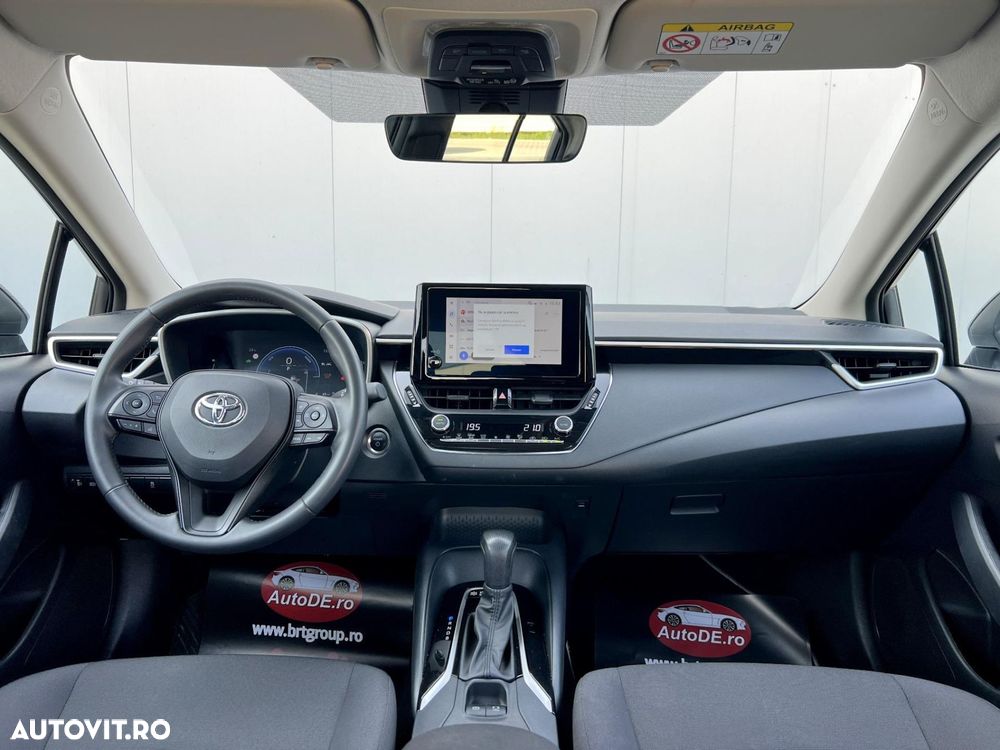 Toyota Corolla - 7
