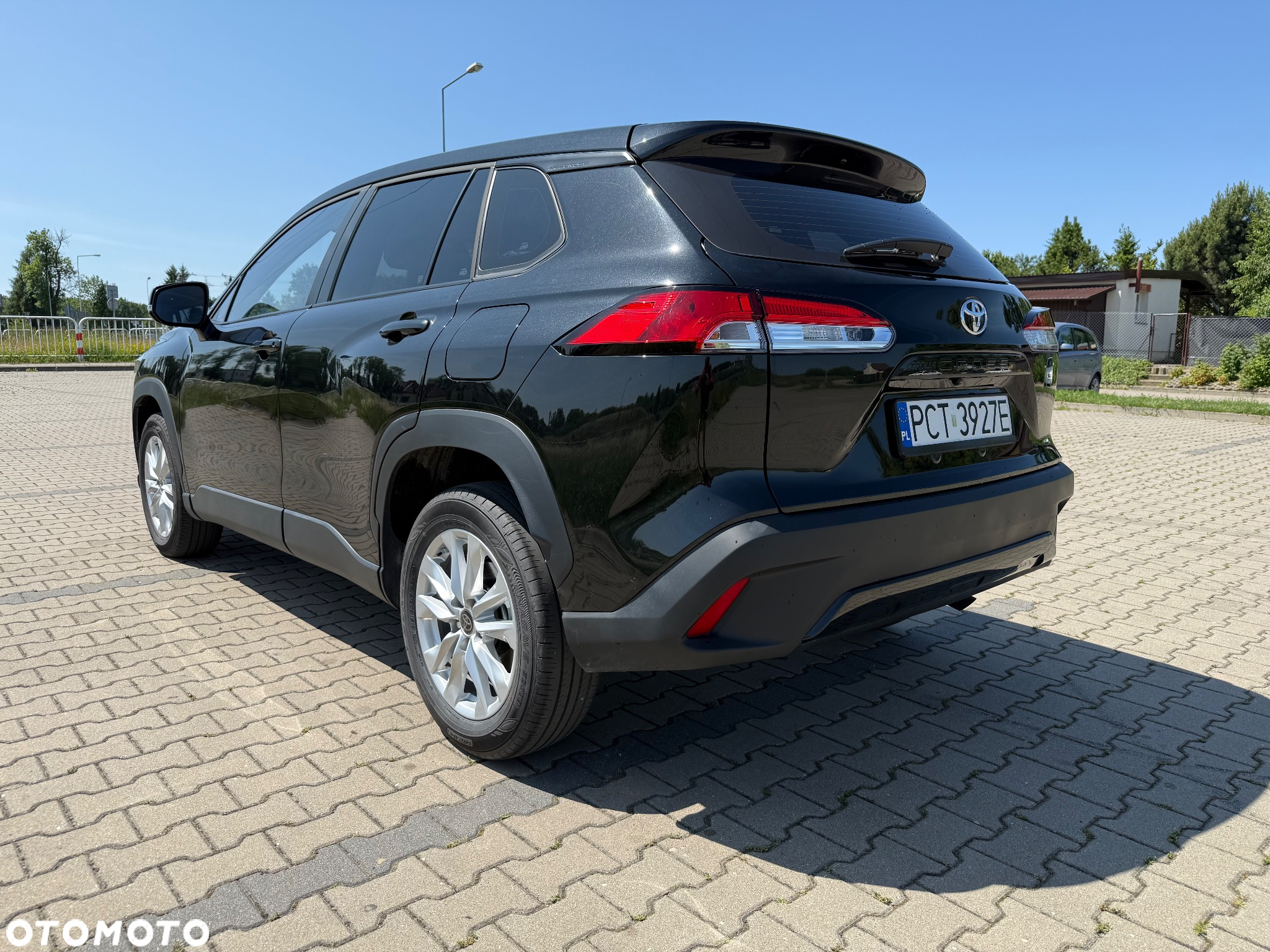 Toyota Corolla Cross - 12