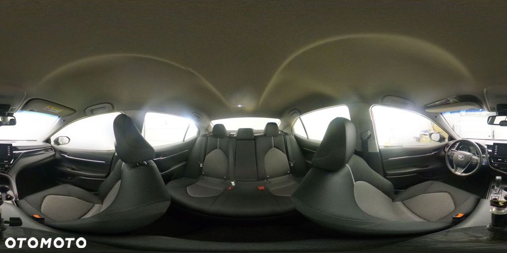 Toyota Camry 2022