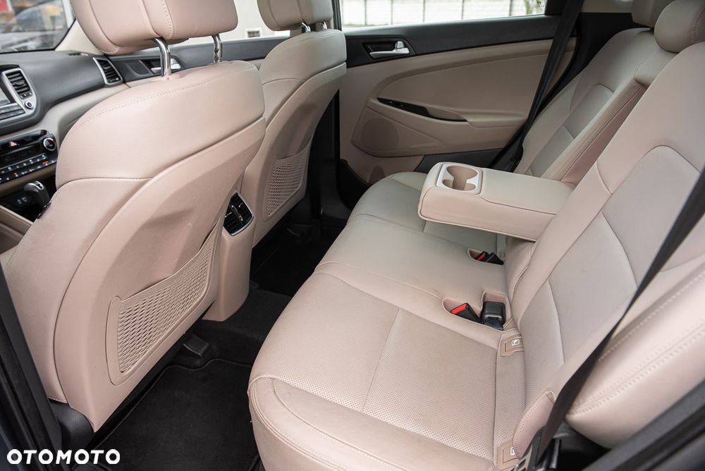 Hyundai Tucson 1.6 GDi 4WD DCT Premium - 30