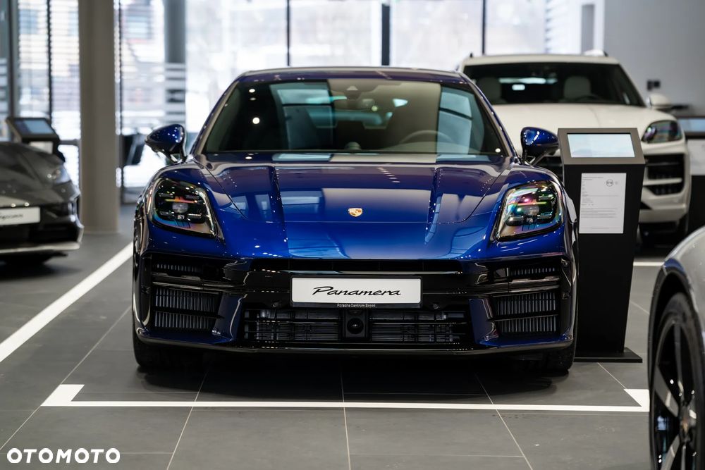 Porsche Panamera 4 - 3