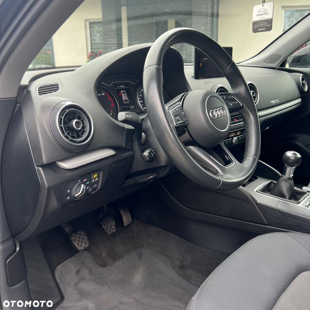 Audi A3 Sportback - 25