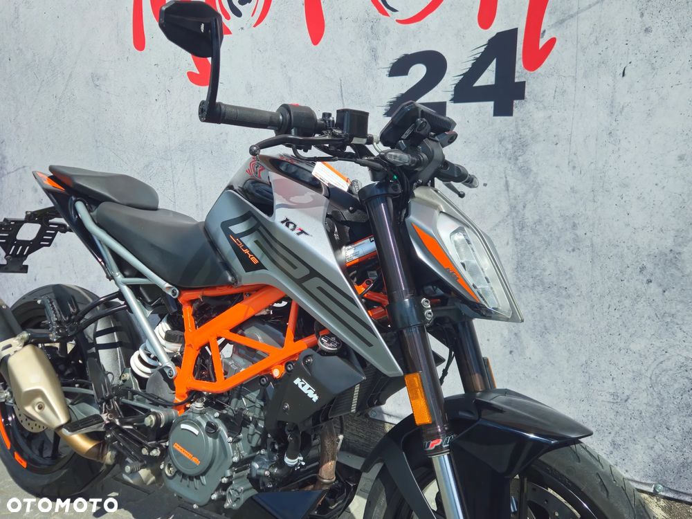 KTM Duke - 18