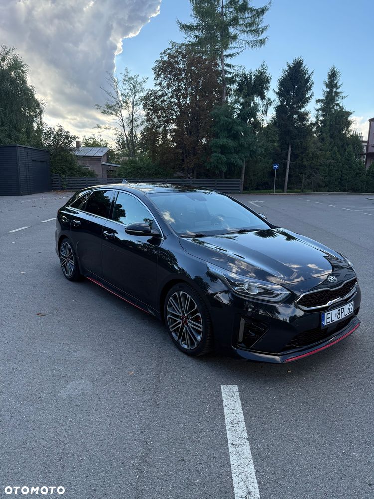 Kia Proceed